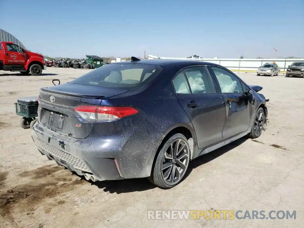 4 Photograph of a damaged car JTDP4RCE1LJ017645 TOYOTA COROLLA 2020