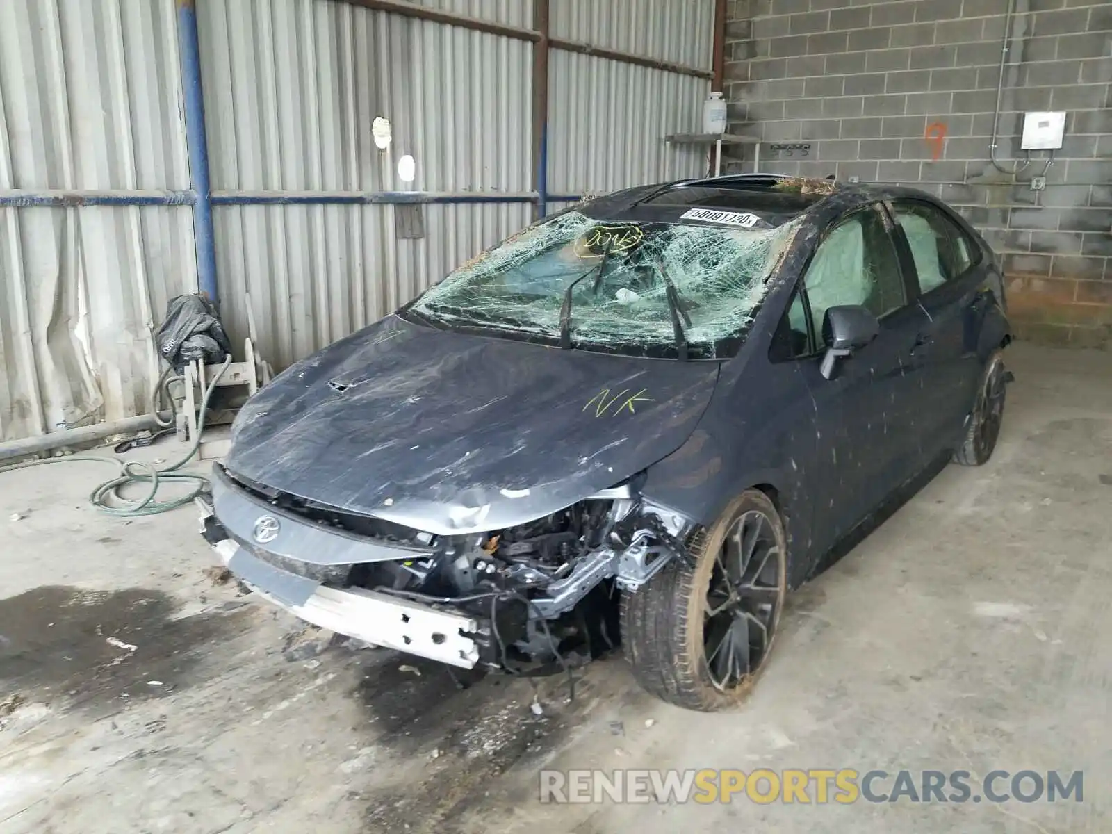 2 Photograph of a damaged car JTDP4RCE1LJ031254 TOYOTA COROLLA 2020