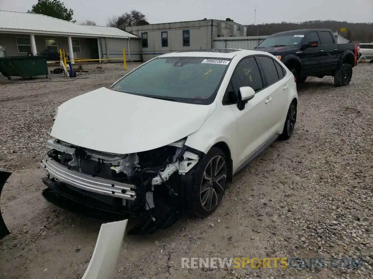 2 Photograph of a damaged car JTDP4RCE1LJ033179 TOYOTA COROLLA 2020