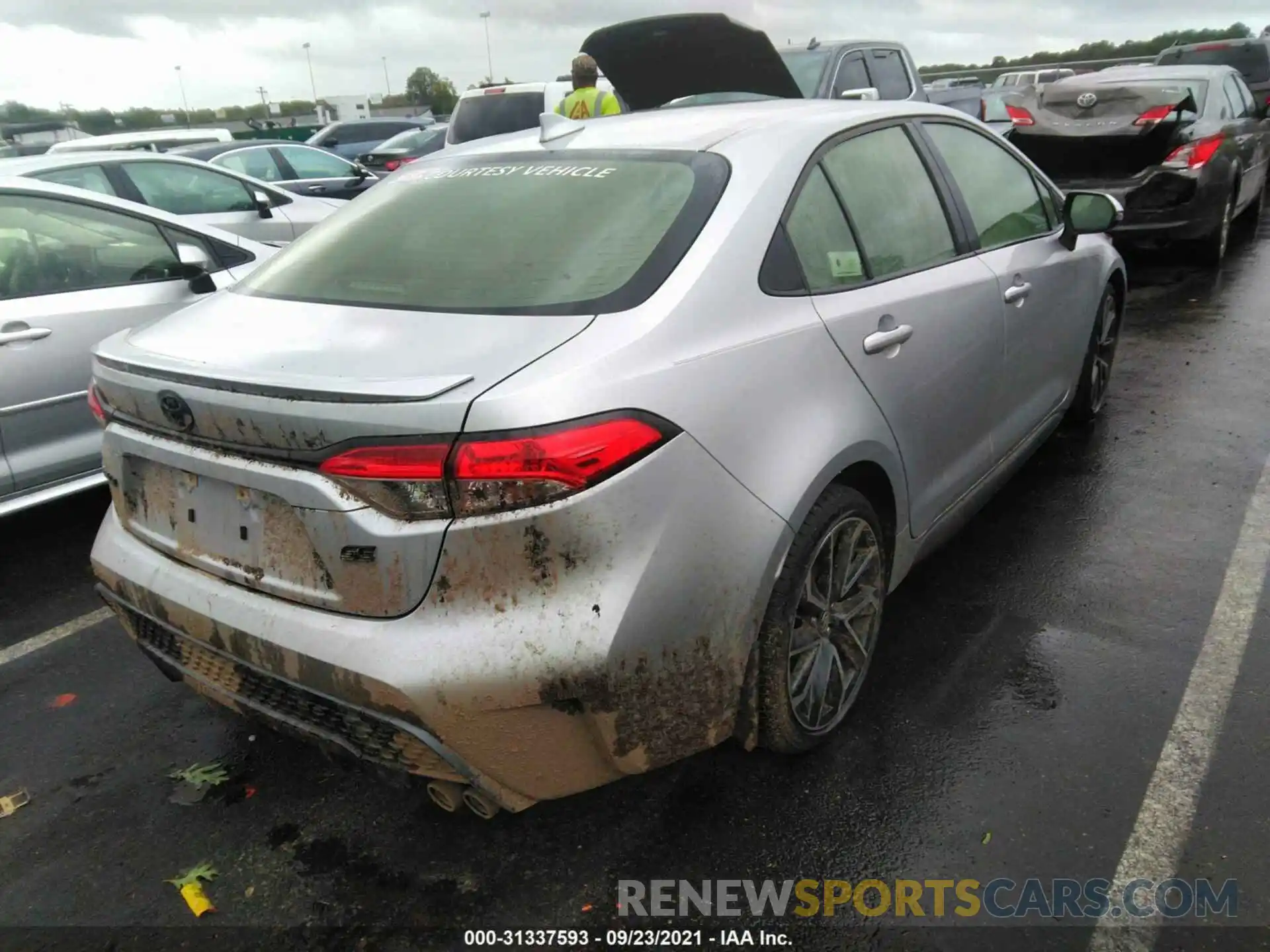 4 Photograph of a damaged car JTDP4RCE1LJ036857 TOYOTA COROLLA 2020