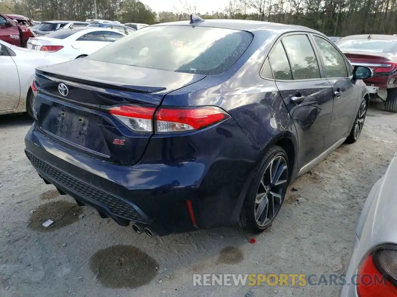 4 Photograph of a damaged car JTDP4RCE1LJ039421 TOYOTA COROLLA 2020