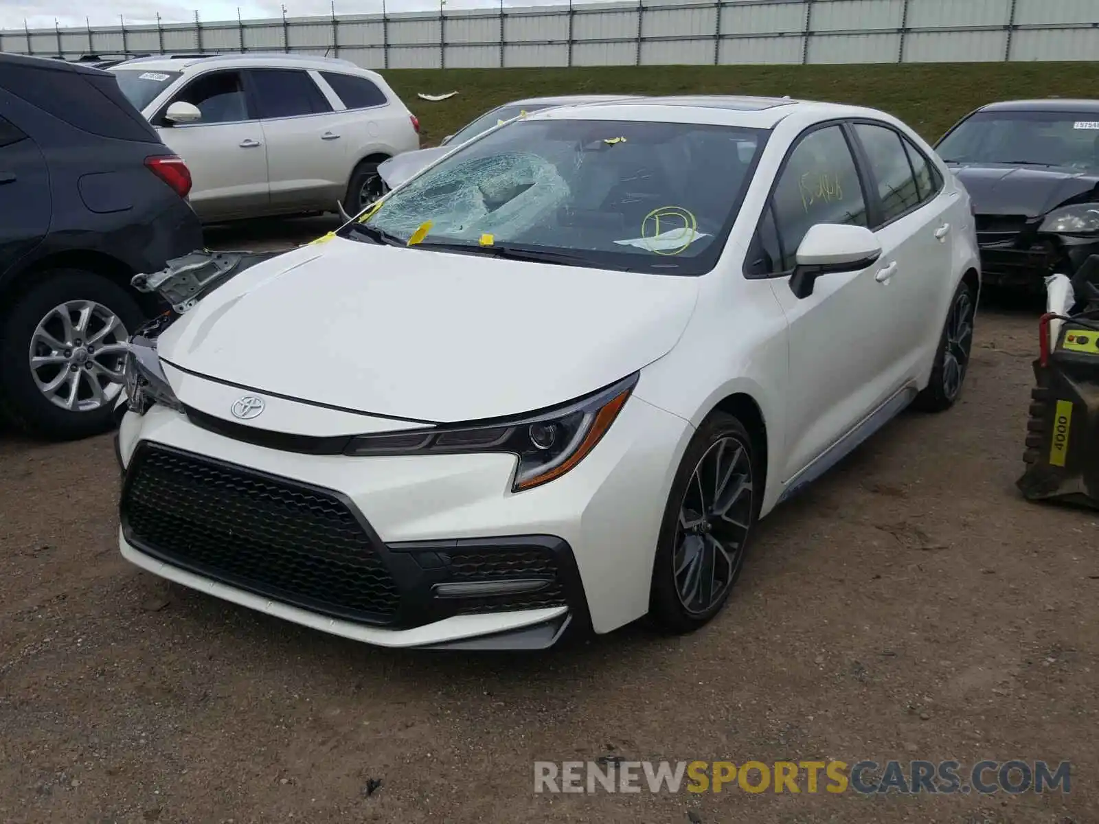 2 Photograph of a damaged car JTDP4RCE1LJ050418 TOYOTA COROLLA 2020