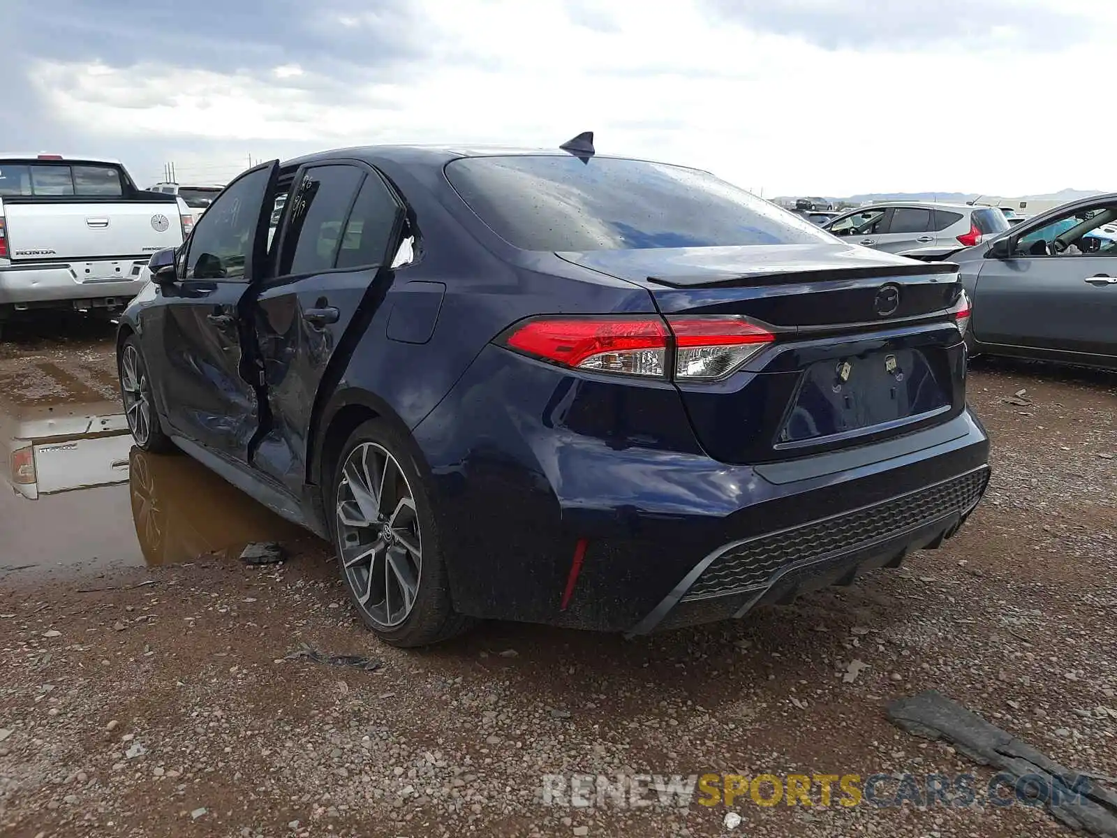 3 Photograph of a damaged car JTDP4RCE2LJ000465 TOYOTA COROLLA 2020