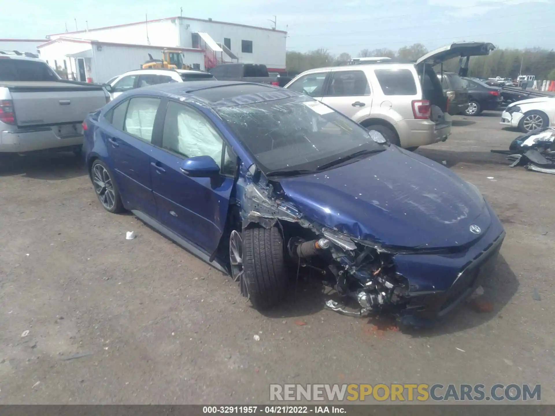 1 Photograph of a damaged car JTDP4RCE2LJ038231 TOYOTA COROLLA 2020