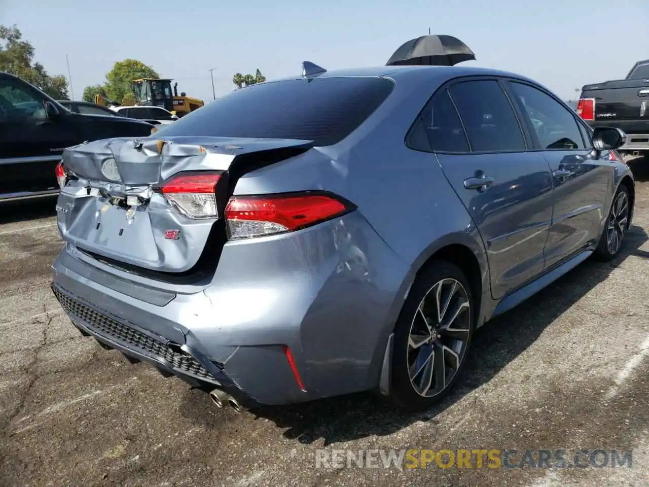 4 Photograph of a damaged car JTDP4RCE2LJ049049 TOYOTA COROLLA 2020