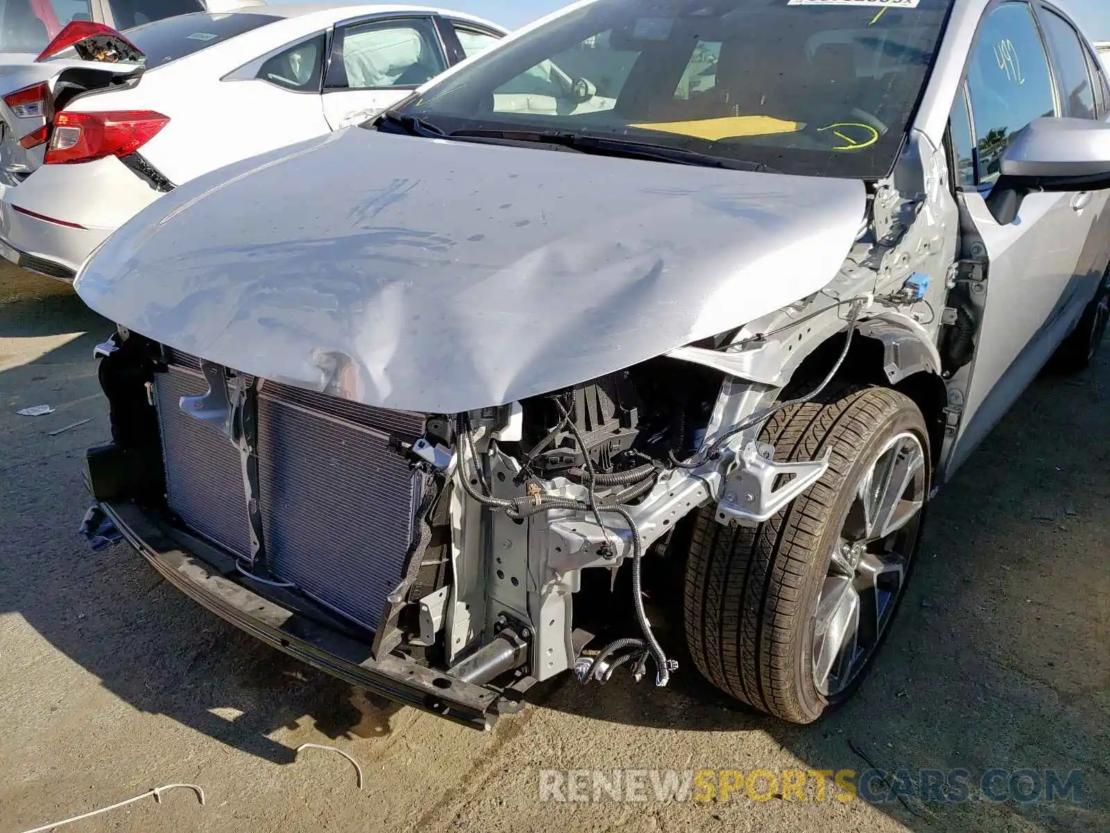 9 Photograph of a damaged car JTDP4RCE3LJ004900 TOYOTA COROLLA 2020