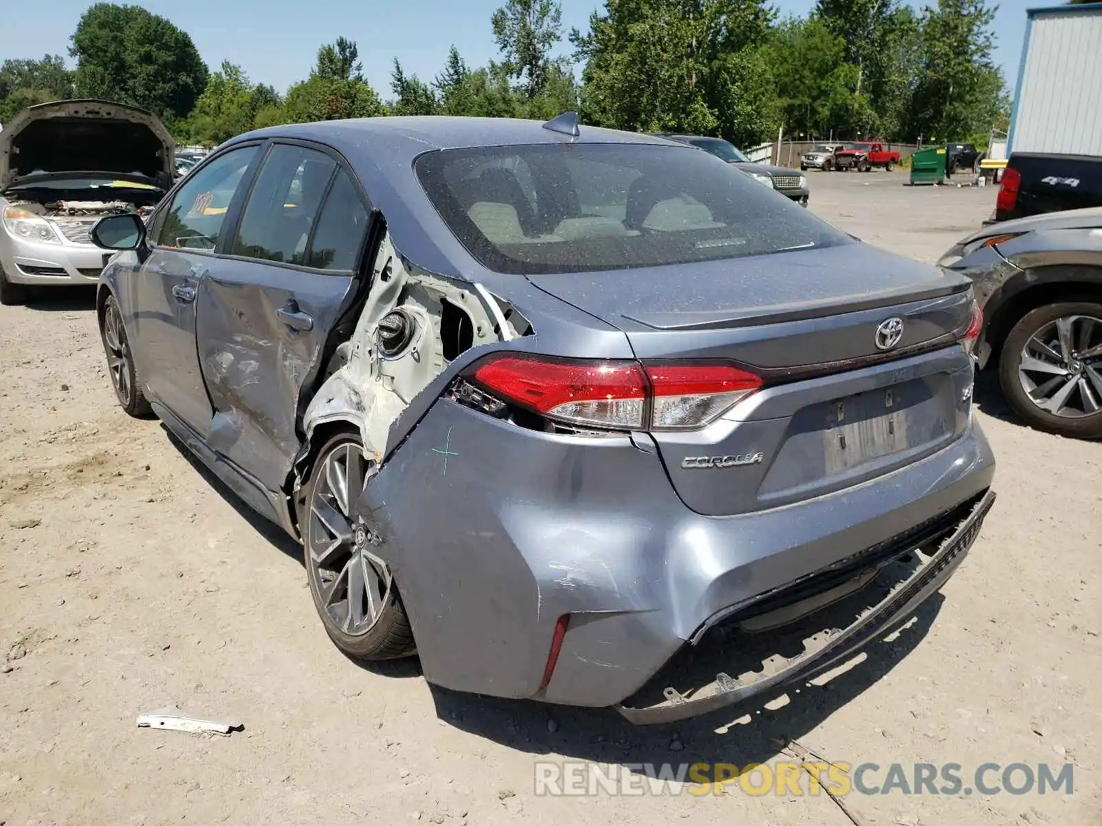 3 Photograph of a damaged car JTDP4RCE3LJ008882 TOYOTA COROLLA 2020