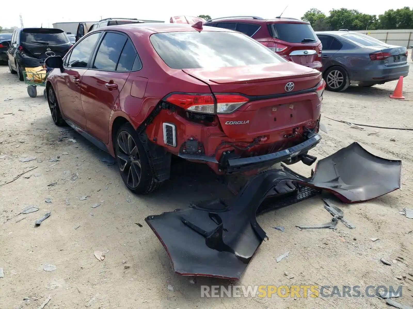 3 Photograph of a damaged car JTDP4RCE3LJ015010 TOYOTA COROLLA 2020