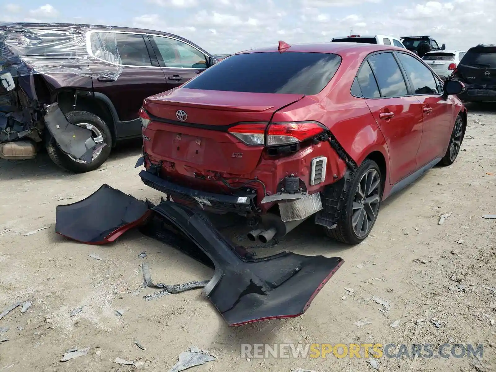 4 Photograph of a damaged car JTDP4RCE3LJ015010 TOYOTA COROLLA 2020