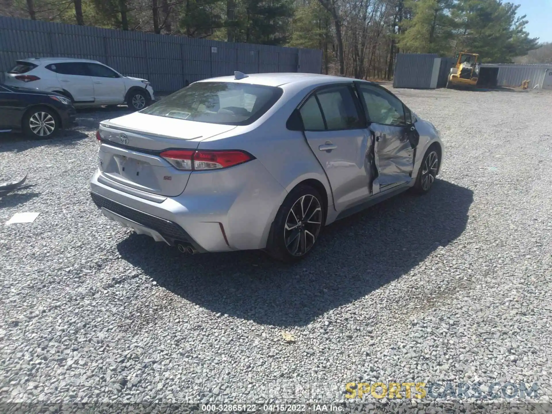 4 Photograph of a damaged car JTDP4RCE3LJ030266 TOYOTA COROLLA 2020