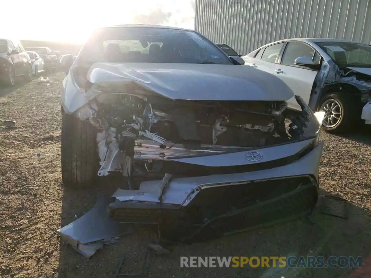 9 Photograph of a damaged car JTDP4RCE3LJ031580 TOYOTA COROLLA 2020