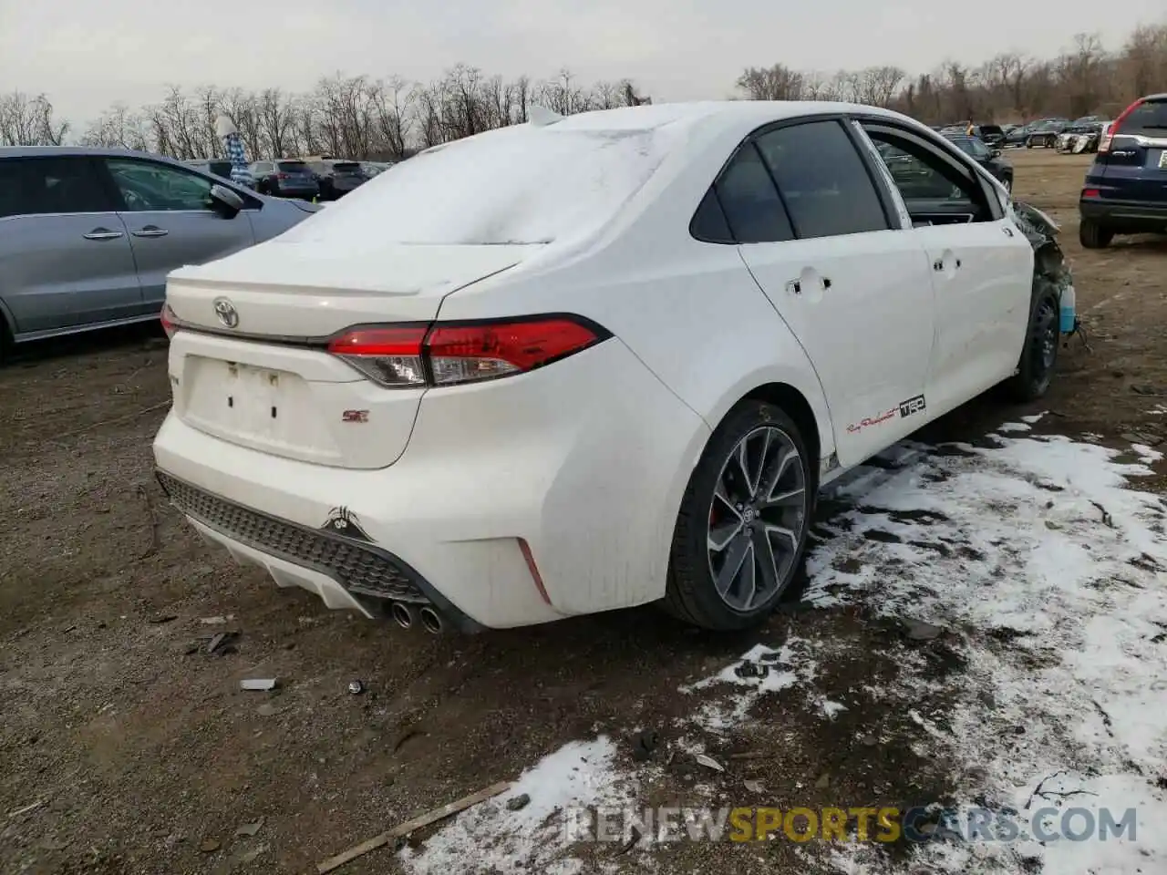 4 Photograph of a damaged car JTDP4RCE3LJ034706 TOYOTA COROLLA 2020