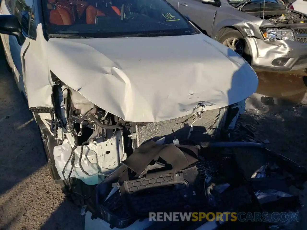 9 Photograph of a damaged car JTDP4RCE3LJ036410 TOYOTA COROLLA 2020