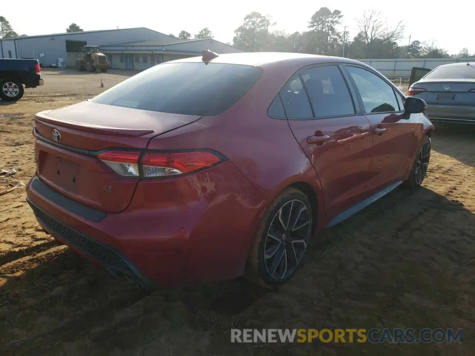 4 Photograph of a damaged car JTDP4RCE4LJ005957 TOYOTA COROLLA 2020