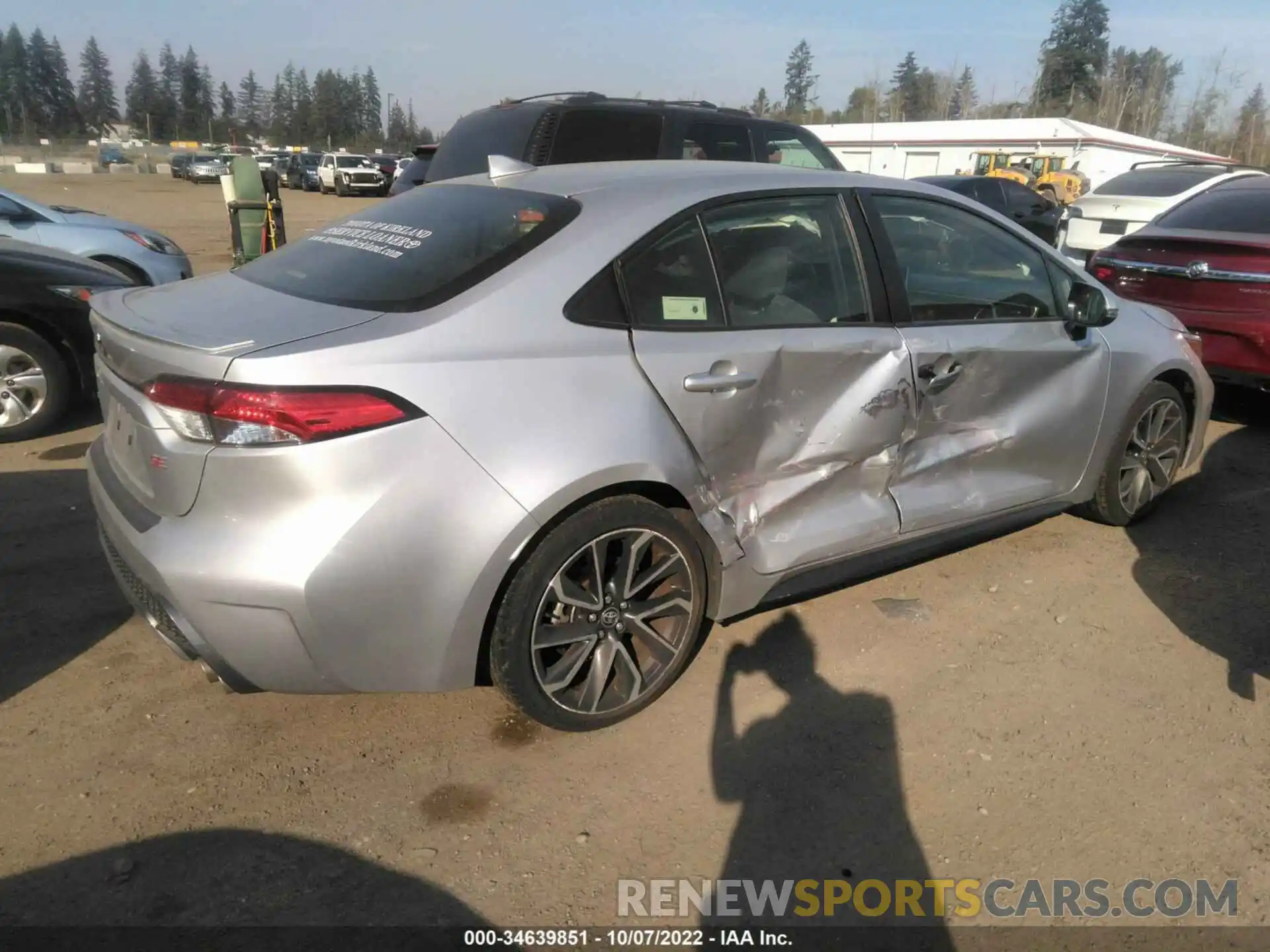 4 Photograph of a damaged car JTDP4RCE4LJ020362 TOYOTA COROLLA 2020