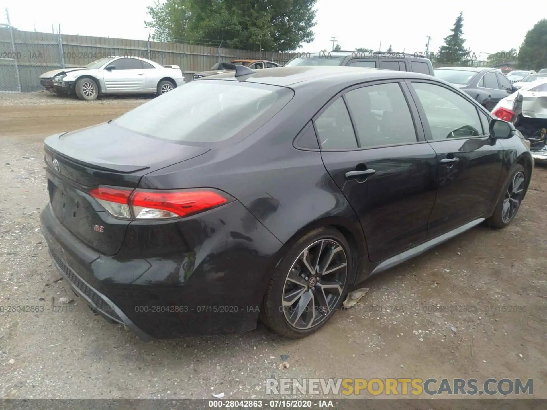 4 Photograph of a damaged car JTDP4RCE4LJ029496 TOYOTA COROLLA 2020