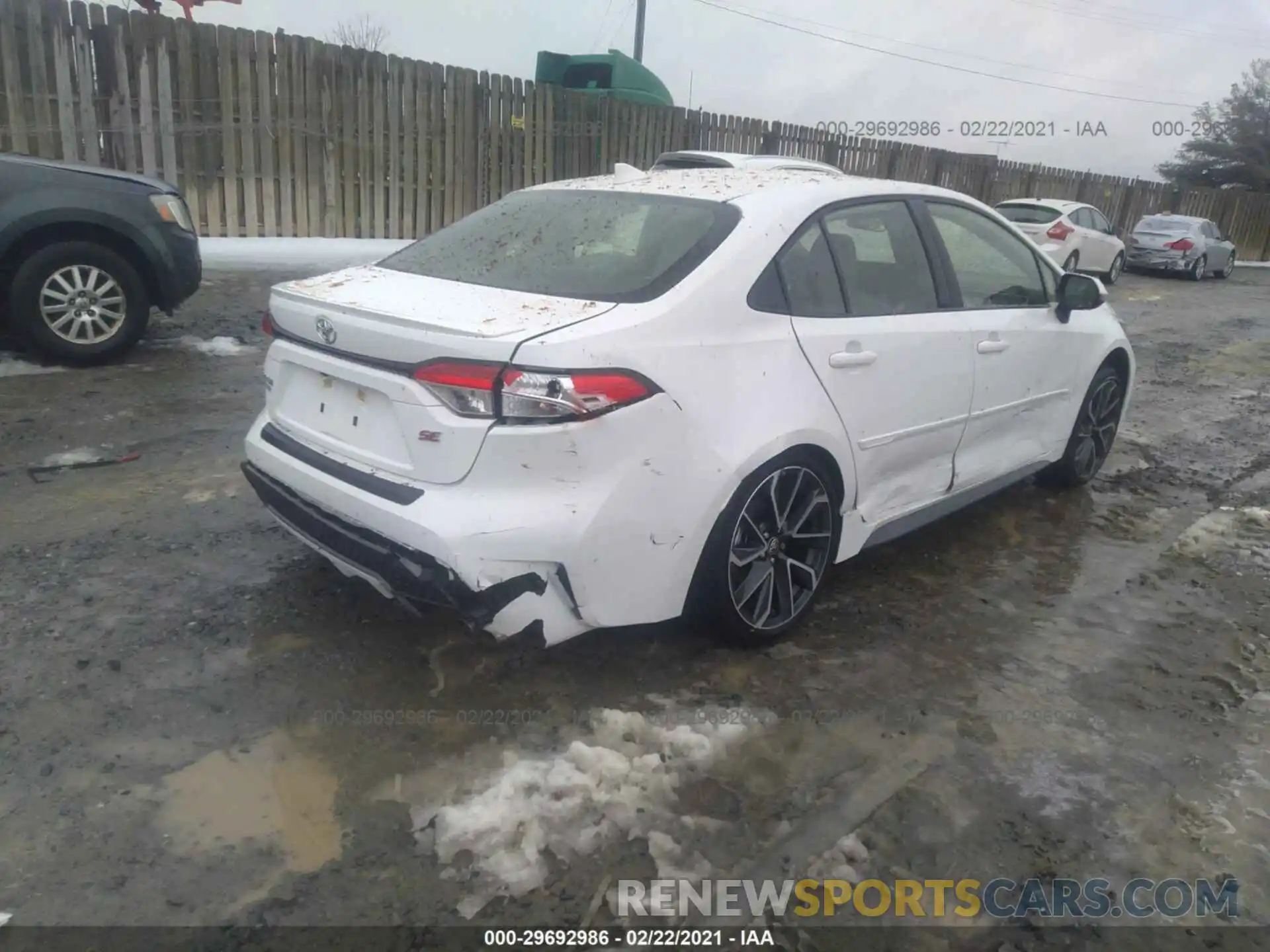 4 Photograph of a damaged car JTDP4RCE4LJ034553 TOYOTA COROLLA 2020