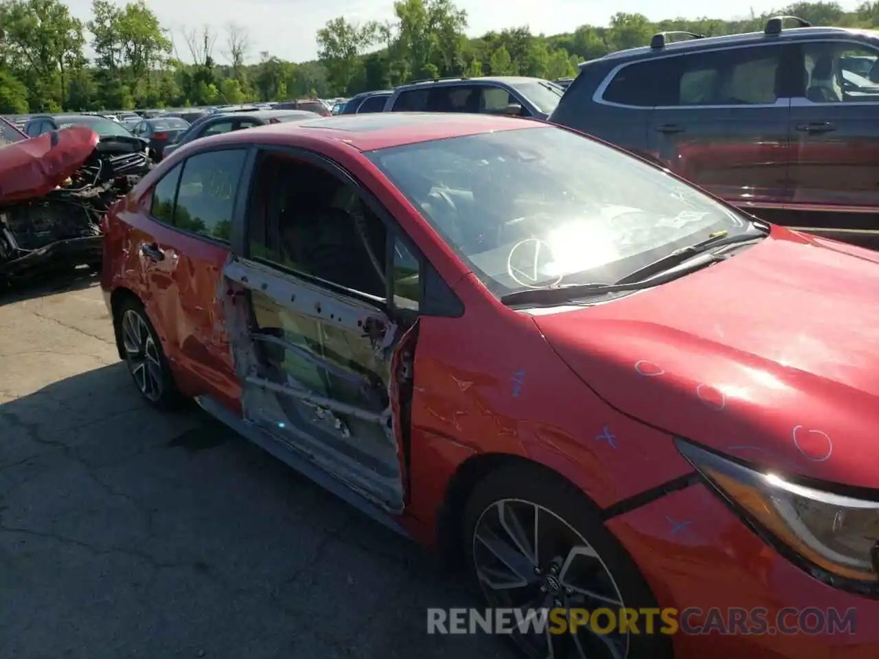 9 Photograph of a damaged car JTDP4RCE4LJ034701 TOYOTA COROLLA 2020