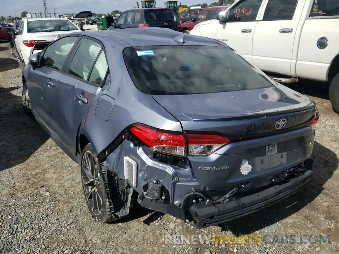 3 Photograph of a damaged car JTDP4RCE4LJ040465 TOYOTA COROLLA 2020