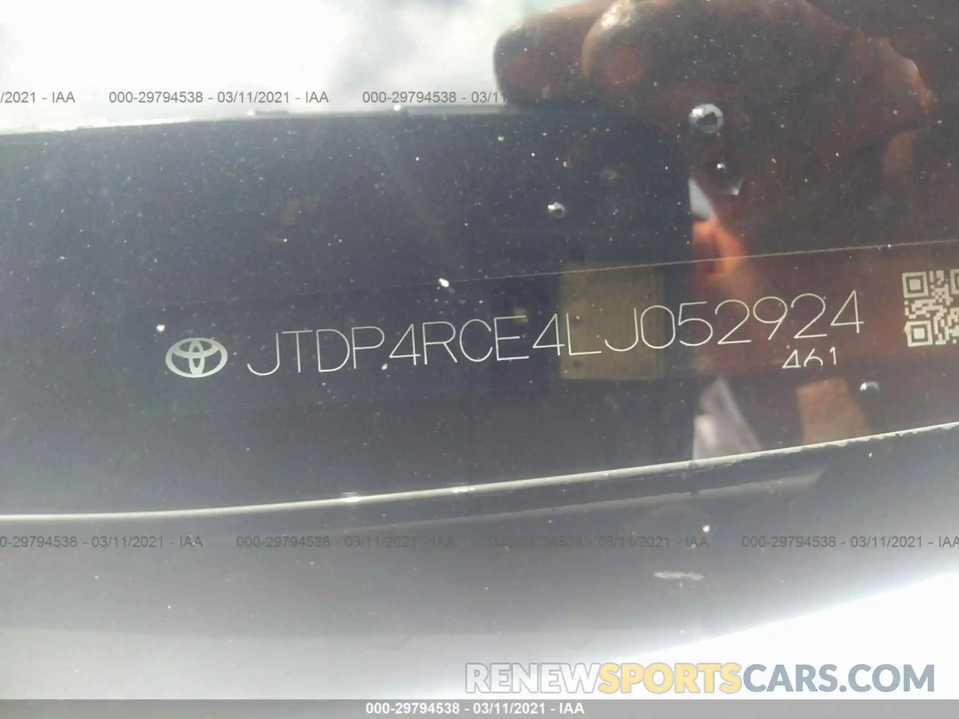 9 Photograph of a damaged car JTDP4RCE4LJ052924 TOYOTA COROLLA 2020