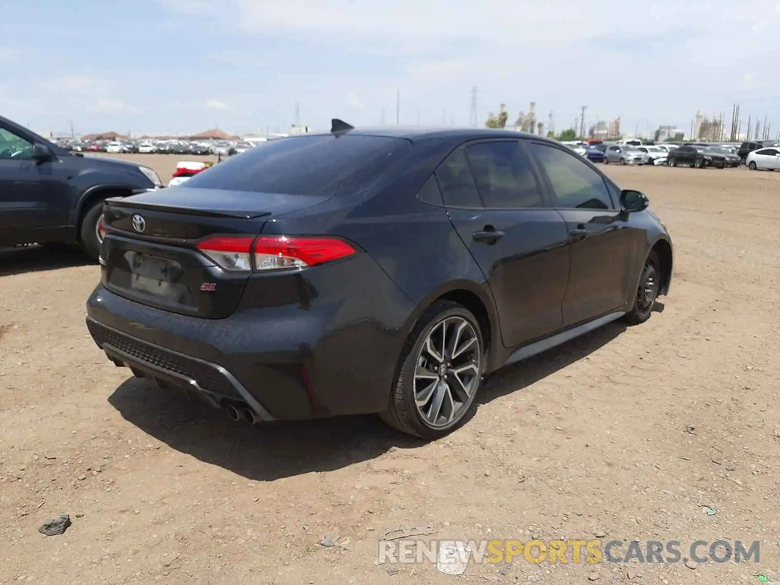 4 Photograph of a damaged car JTDP4RCE5LJ003456 TOYOTA COROLLA 2020