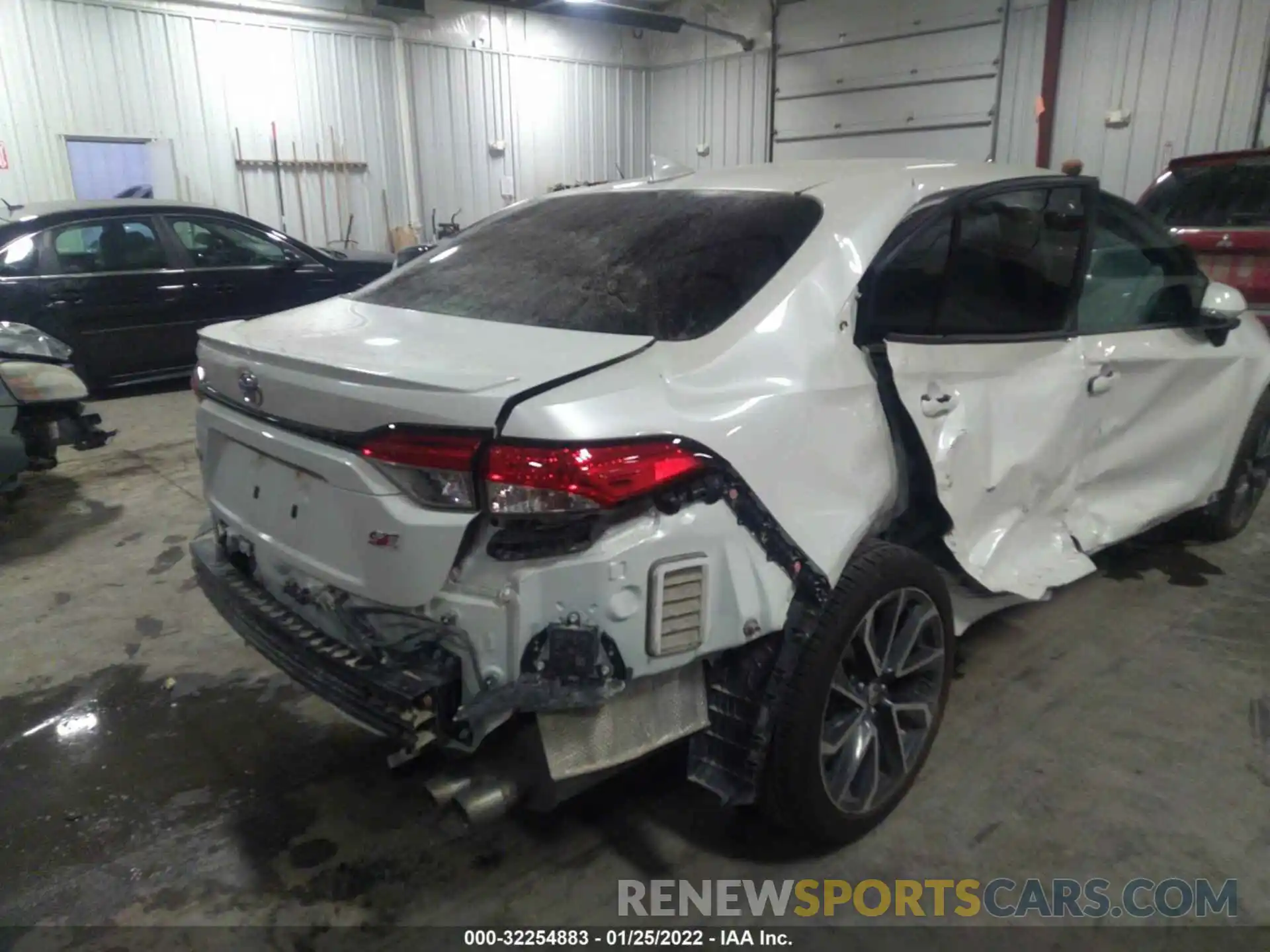 6 Photograph of a damaged car JTDP4RCE5LJ008690 TOYOTA COROLLA 2020