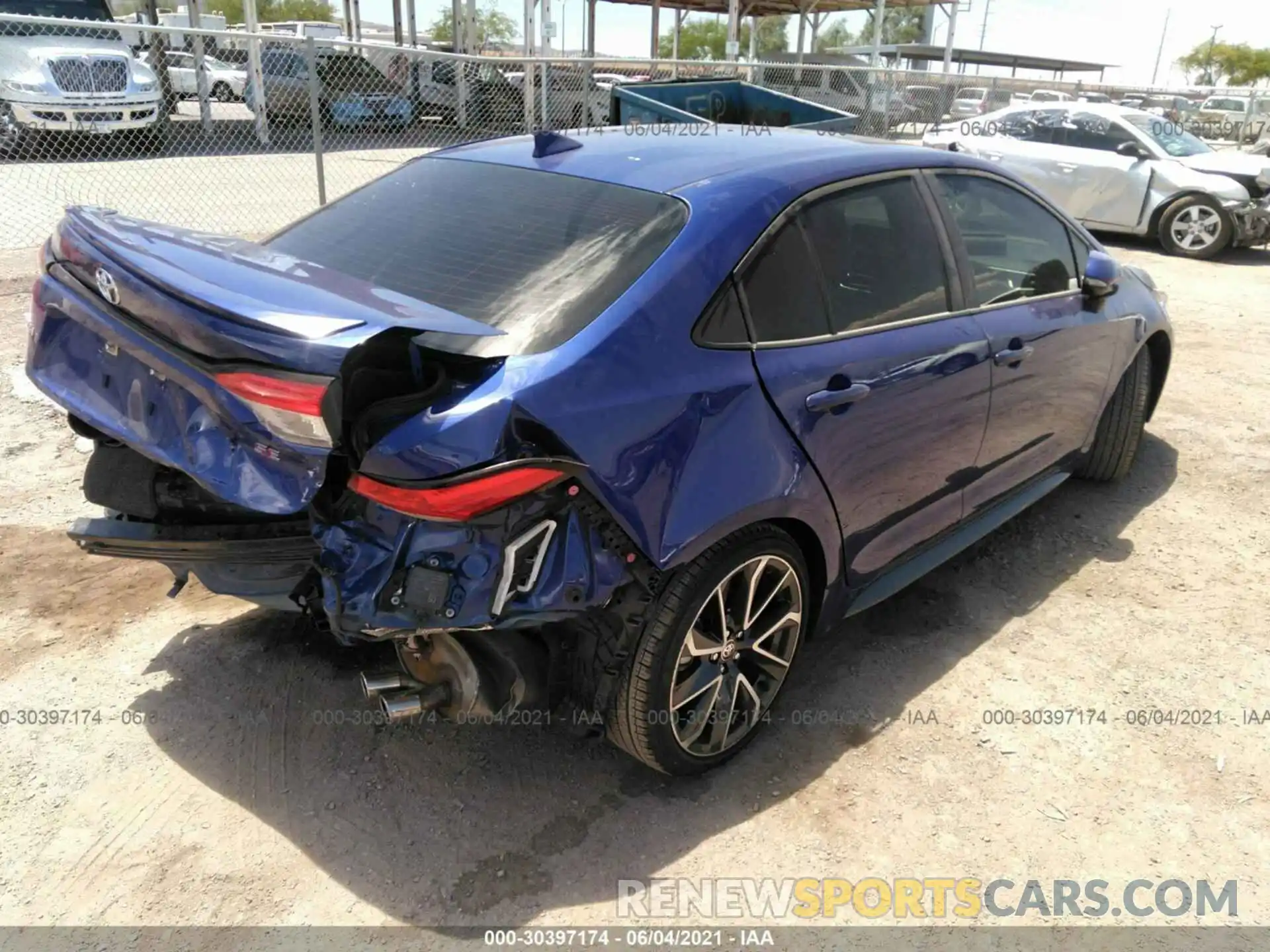 4 Photograph of a damaged car JTDP4RCE5LJ009483 TOYOTA COROLLA 2020