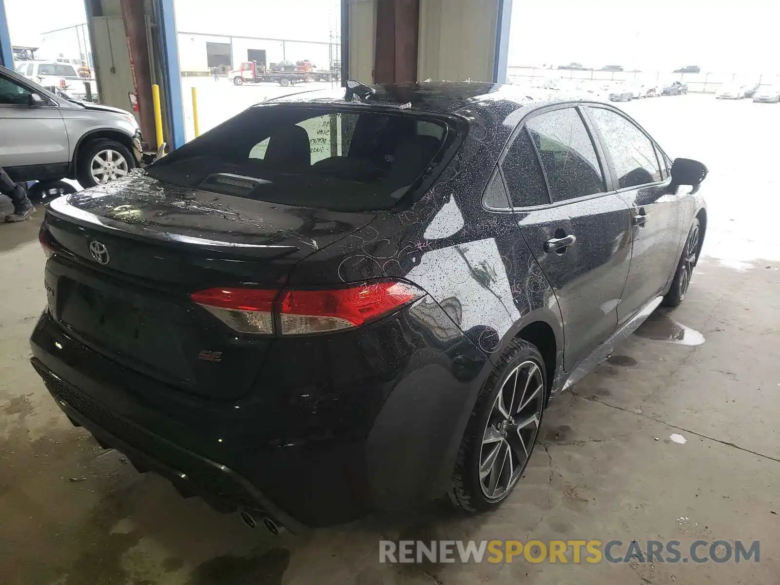 4 Photograph of a damaged car JTDP4RCE5LJ014117 TOYOTA COROLLA 2020