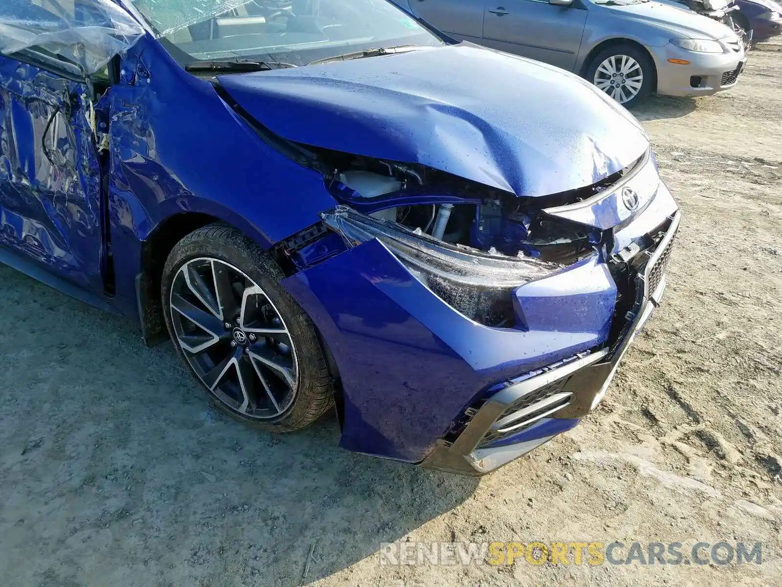 10 Photograph of a damaged car JTDP4RCE5LJ014747 TOYOTA COROLLA 2020