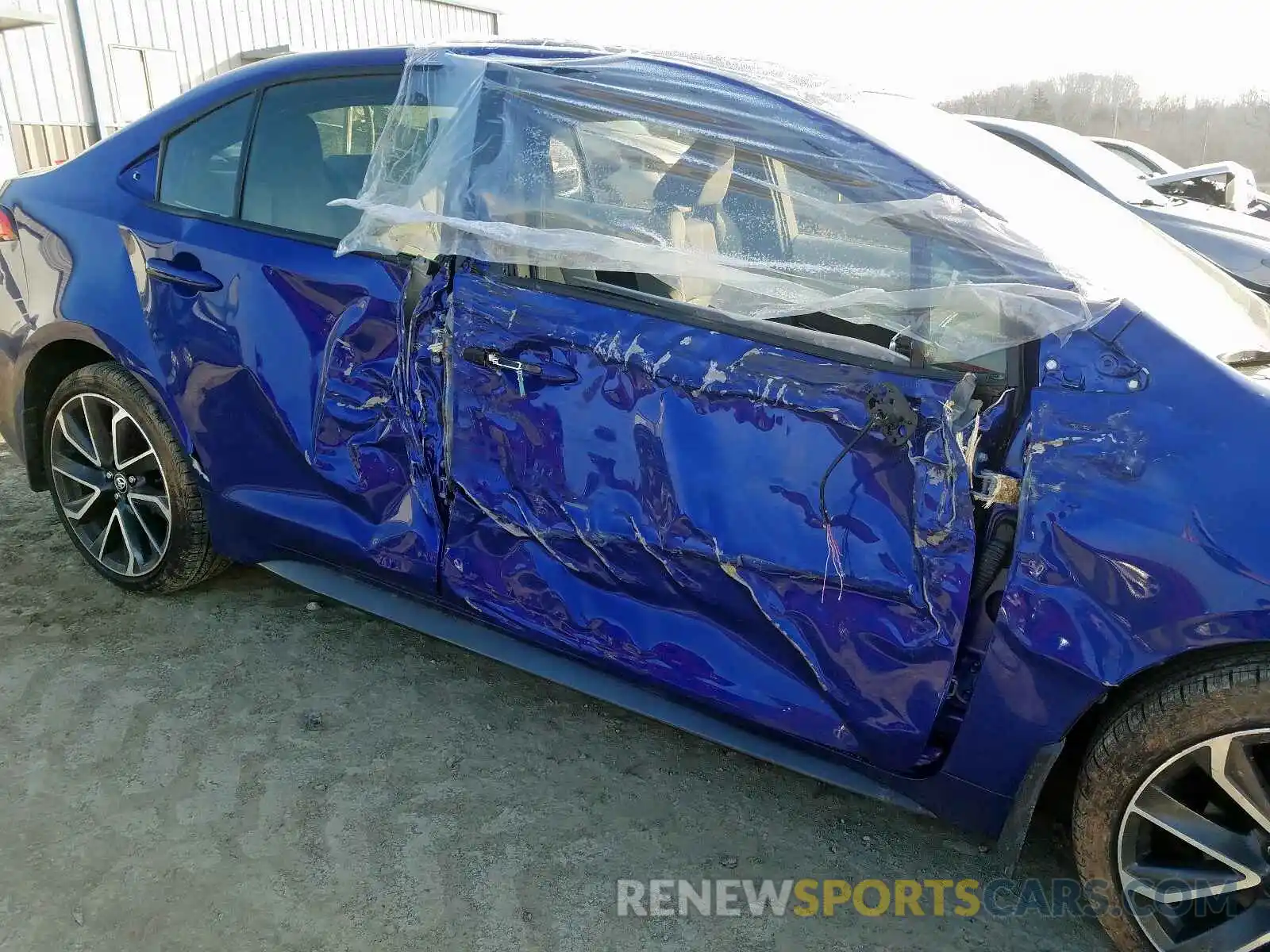 9 Photograph of a damaged car JTDP4RCE5LJ014747 TOYOTA COROLLA 2020