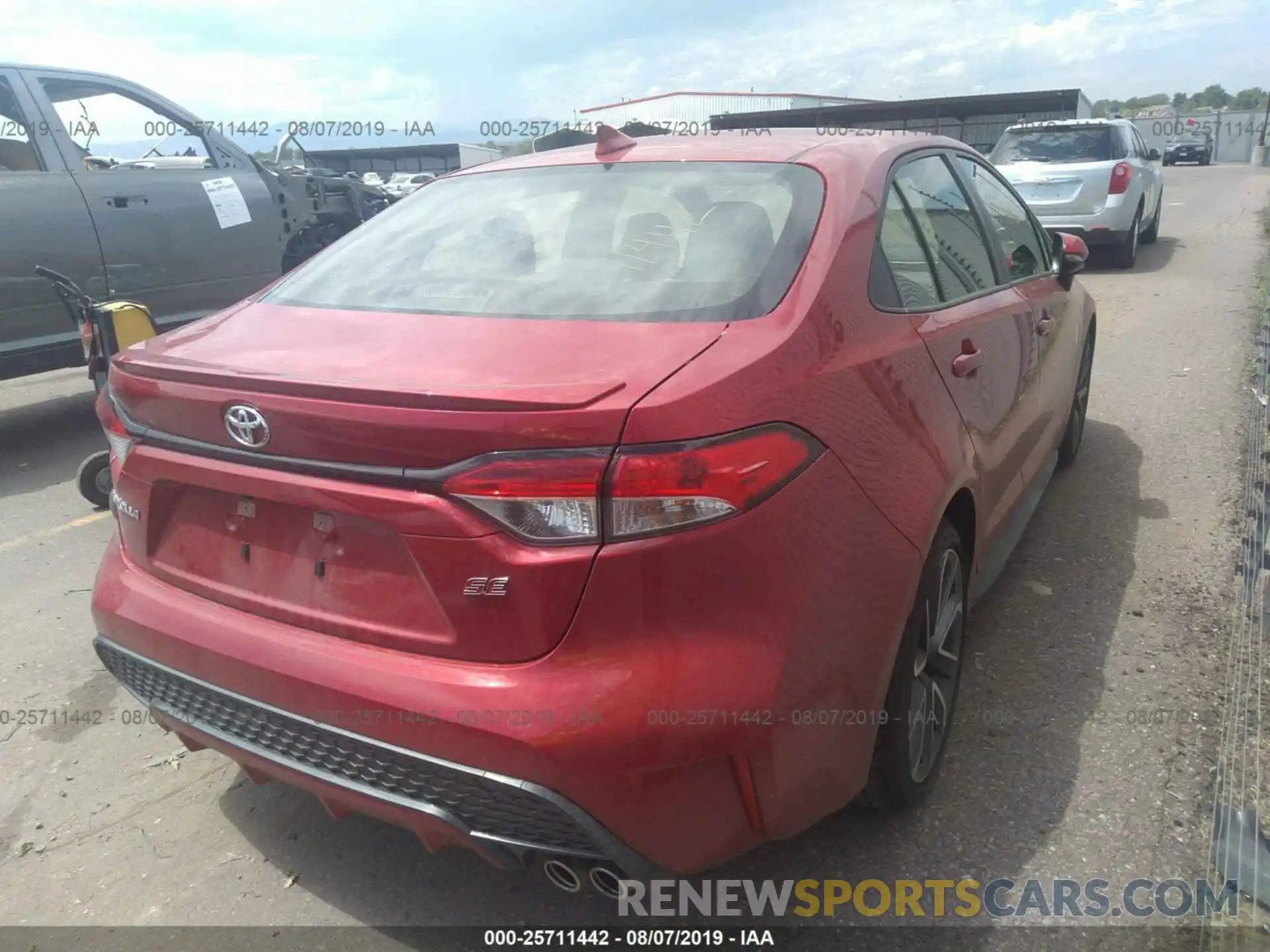 4 Photograph of a damaged car JTDP4RCE5LJ020760 TOYOTA COROLLA 2020