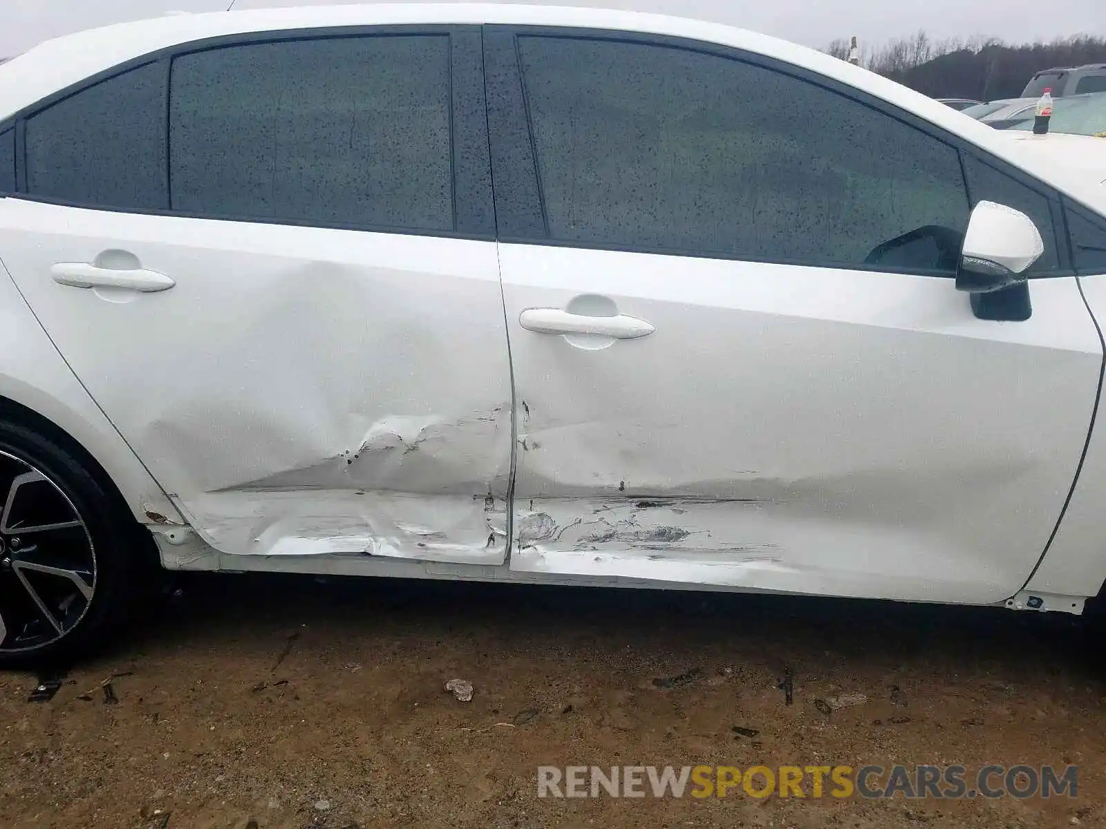 9 Photograph of a damaged car JTDP4RCE5LJ020905 TOYOTA COROLLA 2020