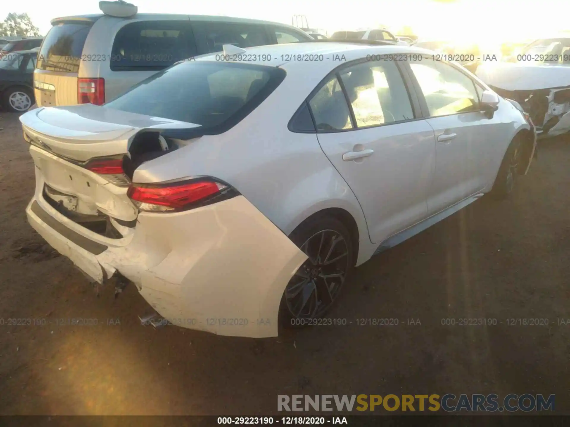 4 Photograph of a damaged car JTDP4RCE5LJ043679 TOYOTA COROLLA 2020