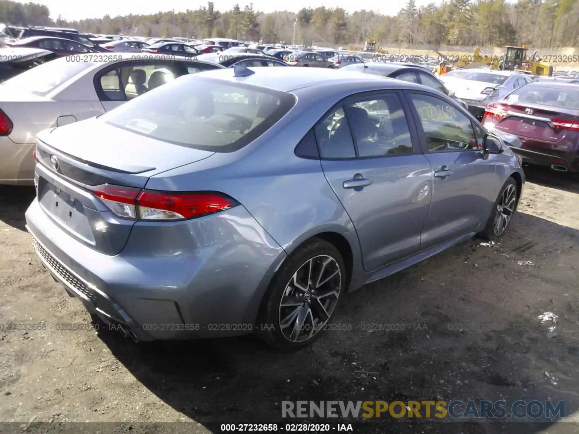 4 Photograph of a damaged car JTDP4RCE6LJ007287 TOYOTA COROLLA 2020