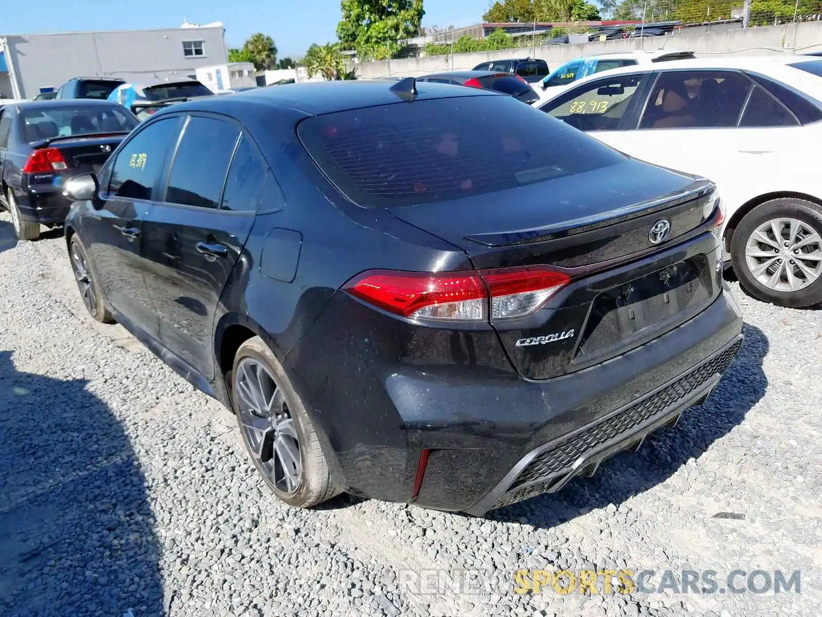 3 Photograph of a damaged car JTDP4RCE6LJ017625 TOYOTA COROLLA 2020