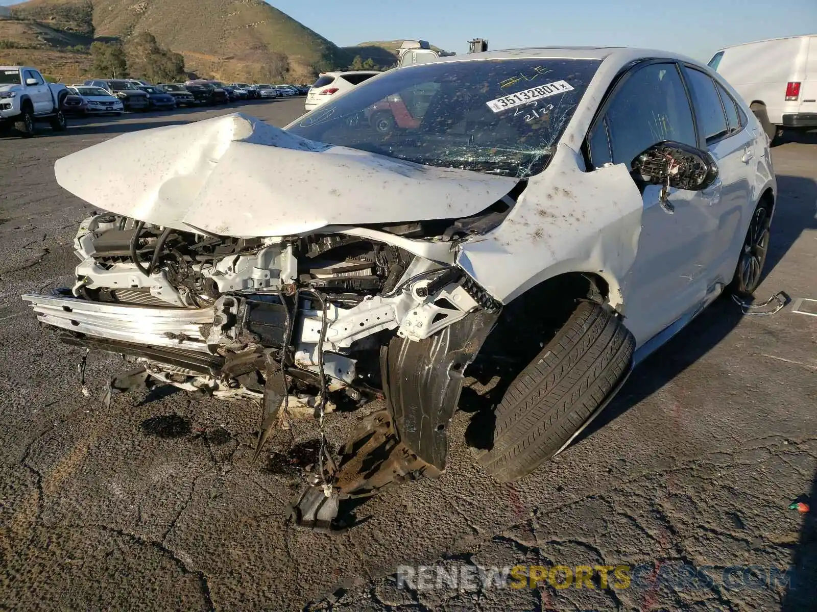 2 Фотография поврежденного автомобиля JTDP4RCE6LJ049619 TOYOTA COROLLA 2020