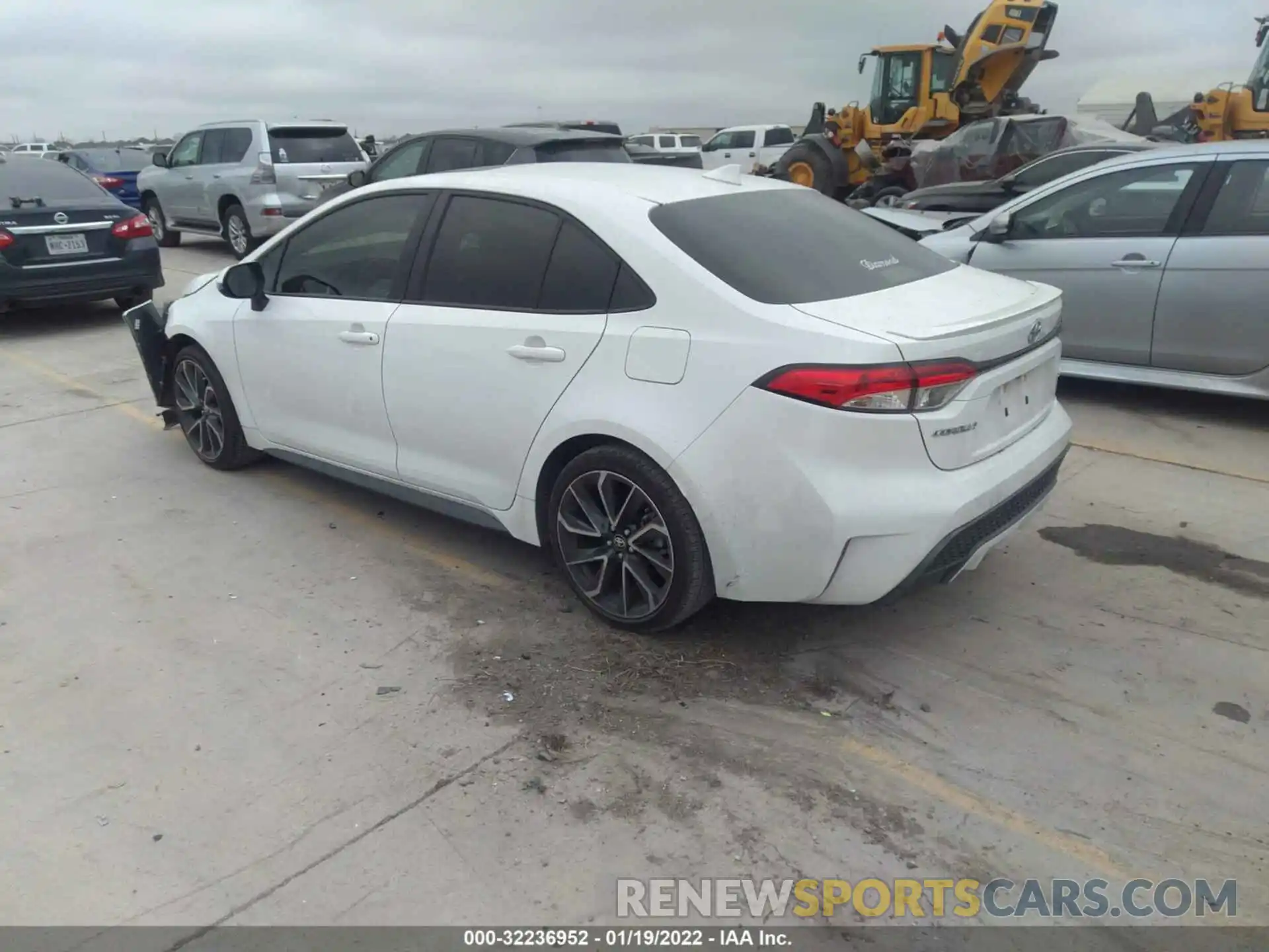 3 Photograph of a damaged car JTDP4RCE6LJ051564 TOYOTA COROLLA 2020