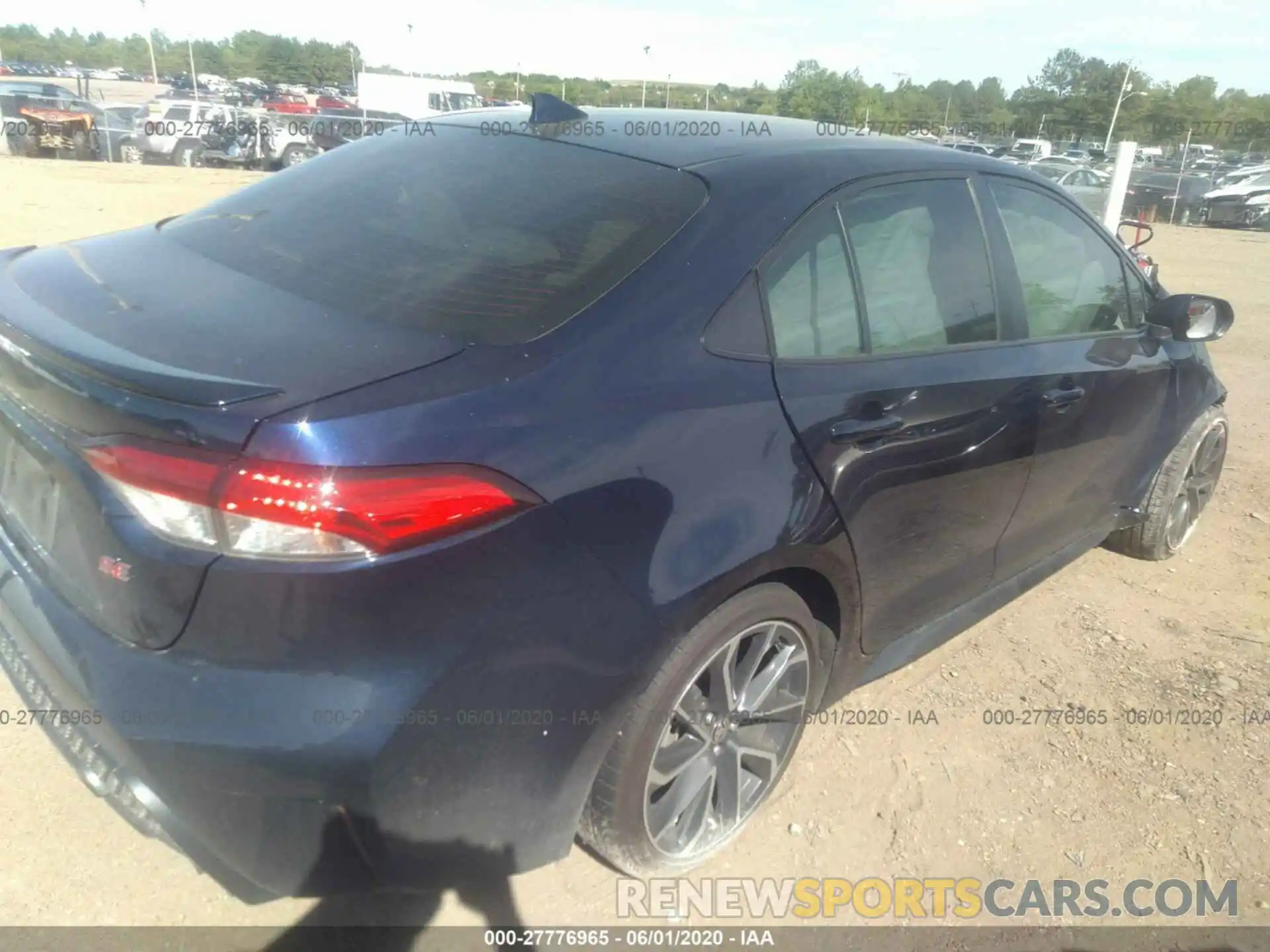 4 Photograph of a damaged car JTDP4RCE7LJ006195 TOYOTA COROLLA 2020