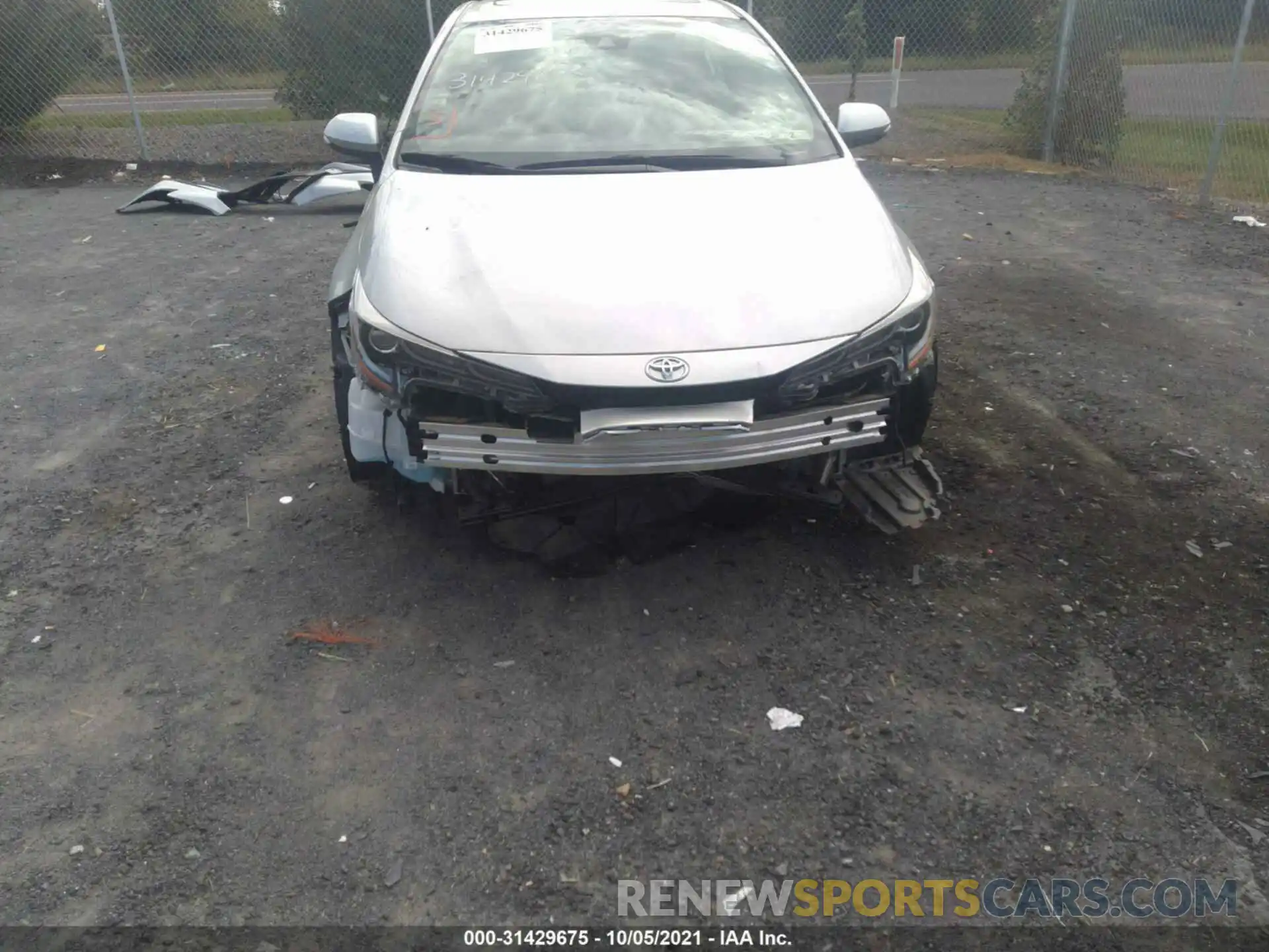 6 Photograph of a damaged car JTDP4RCE7LJ010070 TOYOTA COROLLA 2020