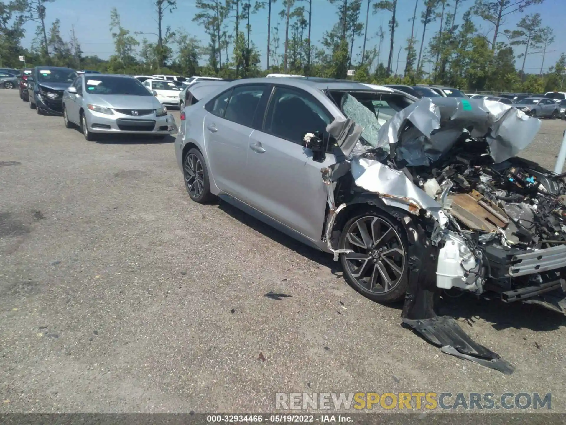 1 Photograph of a damaged car JTDP4RCE7LJ014247 TOYOTA COROLLA 2020