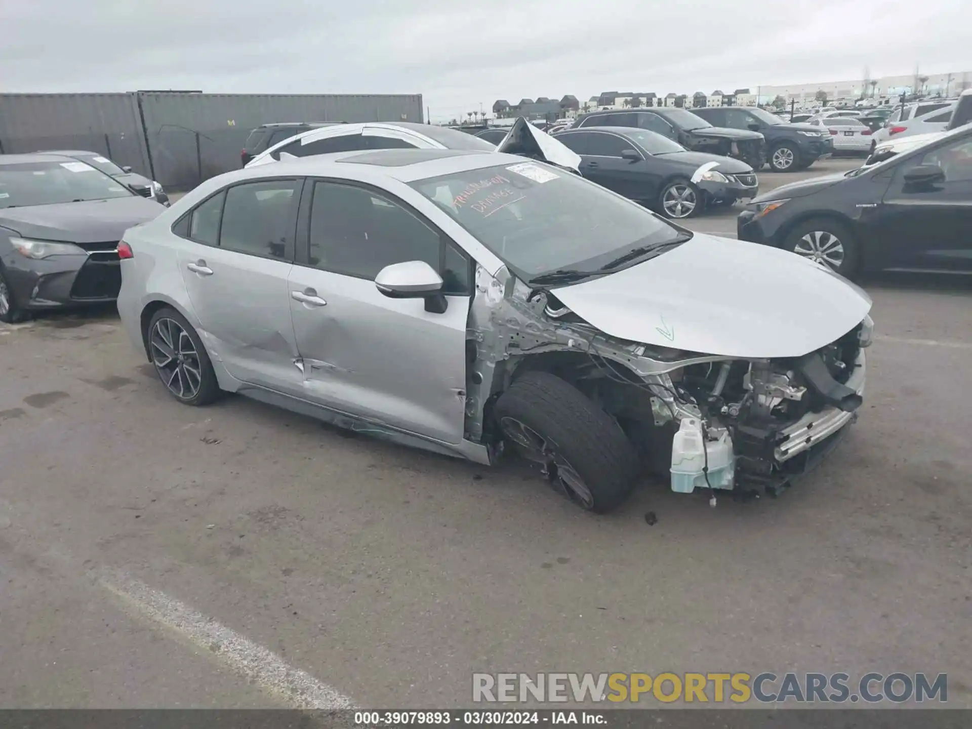 1 Photograph of a damaged car JTDP4RCE7LJ015754 TOYOTA COROLLA 2020