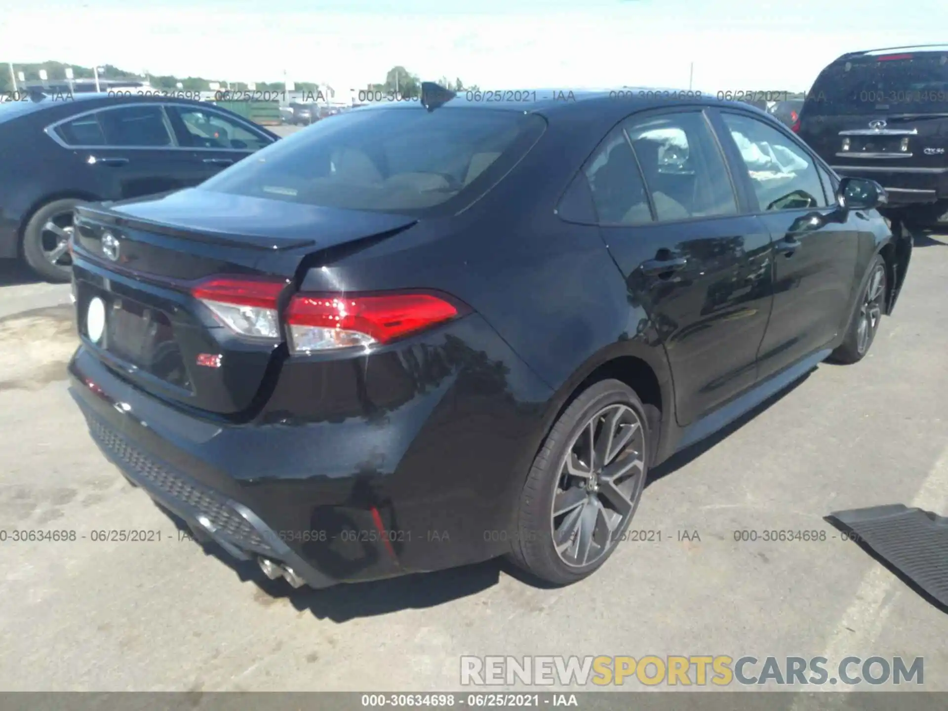 4 Photograph of a damaged car JTDP4RCE7LJ016192 TOYOTA COROLLA 2020