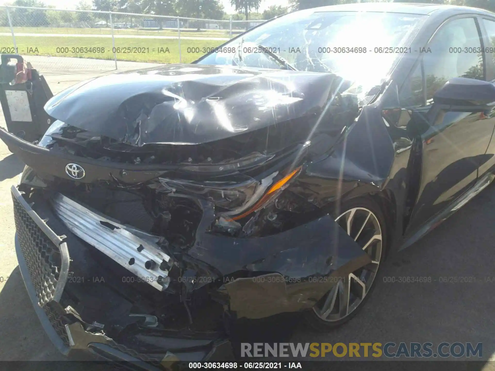 6 Photograph of a damaged car JTDP4RCE7LJ016192 TOYOTA COROLLA 2020