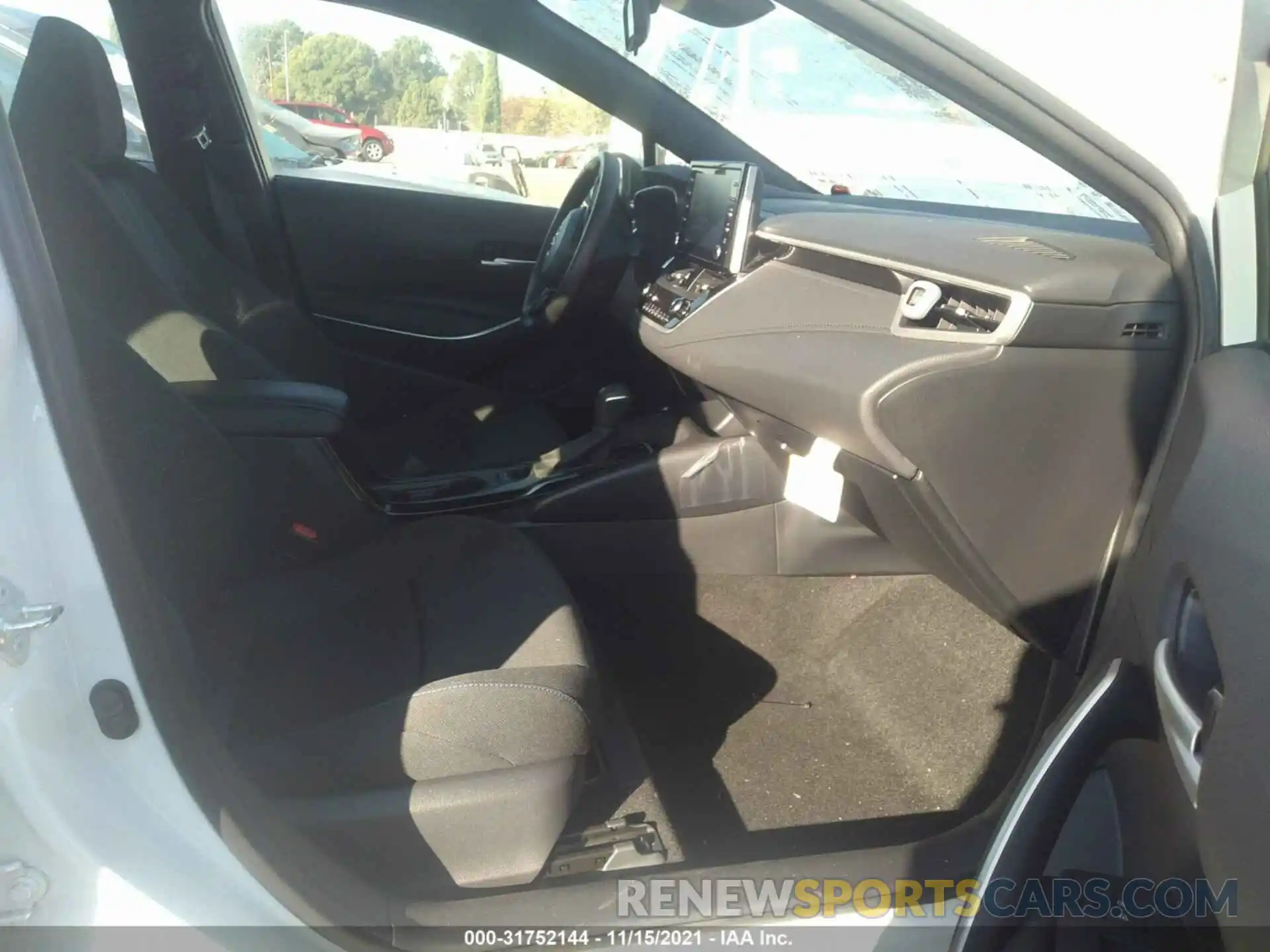 5 Photograph of a damaged car JTDP4RCE7LJ018475 TOYOTA COROLLA 2020