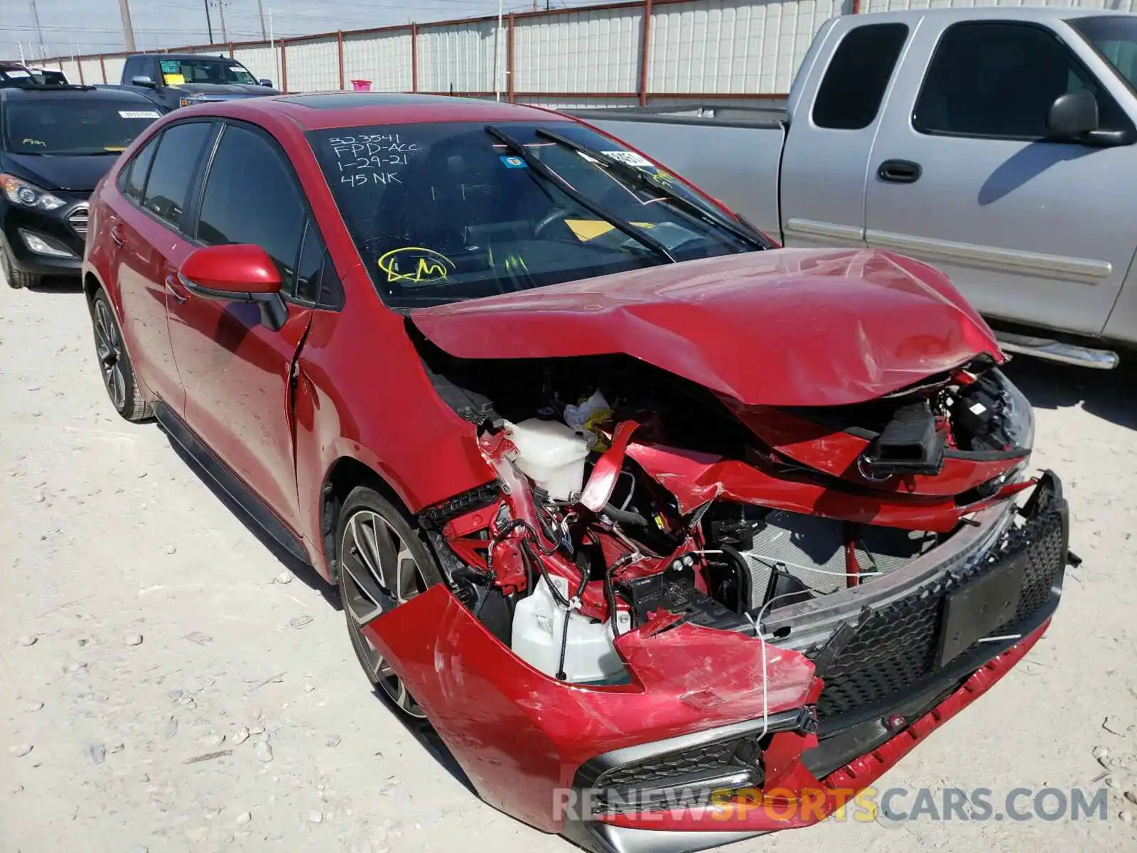 1 Photograph of a damaged car JTDP4RCE7LJ025748 TOYOTA COROLLA 2020