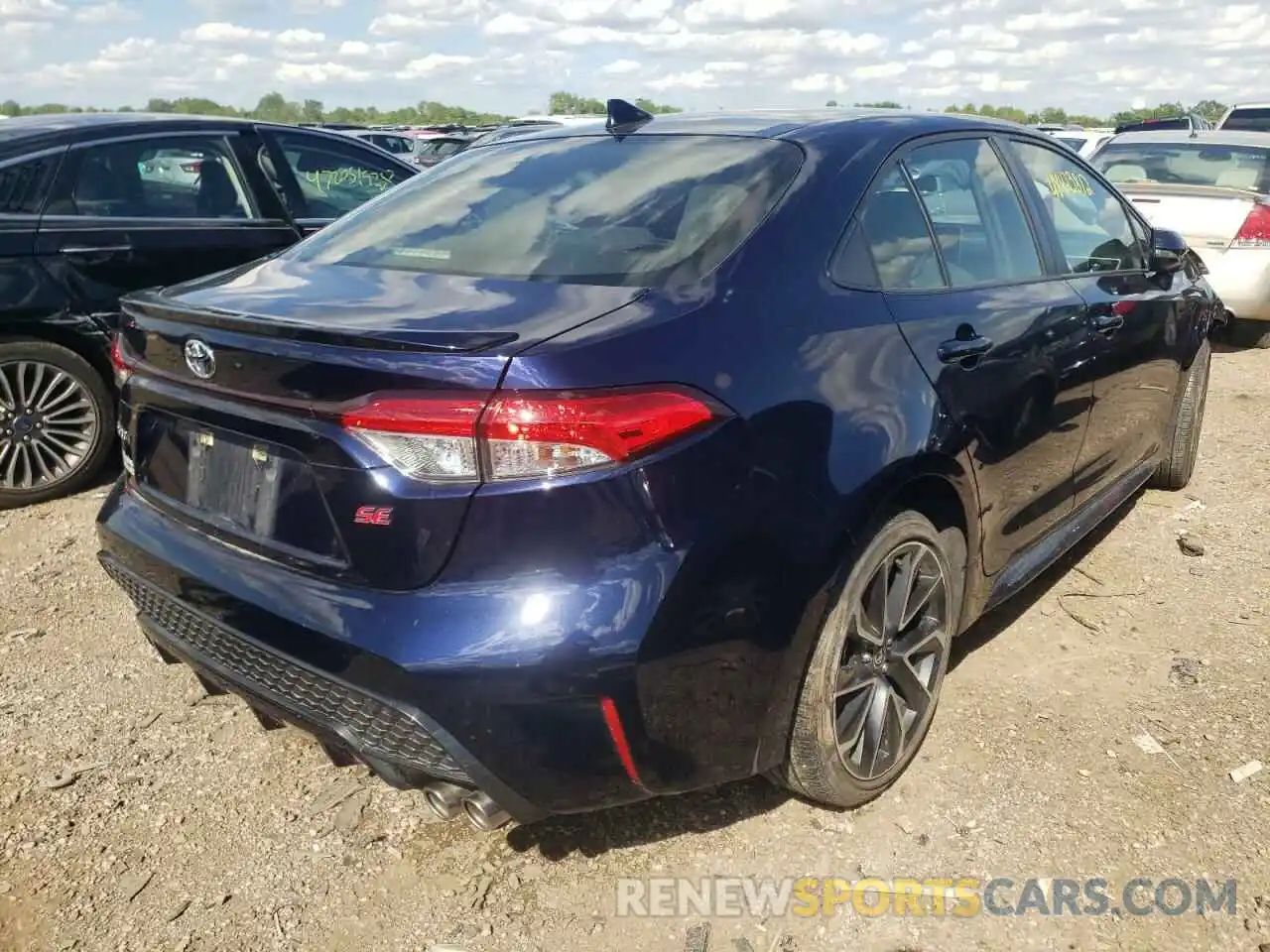 4 Photograph of a damaged car JTDP4RCE7LJ031856 TOYOTA COROLLA 2020