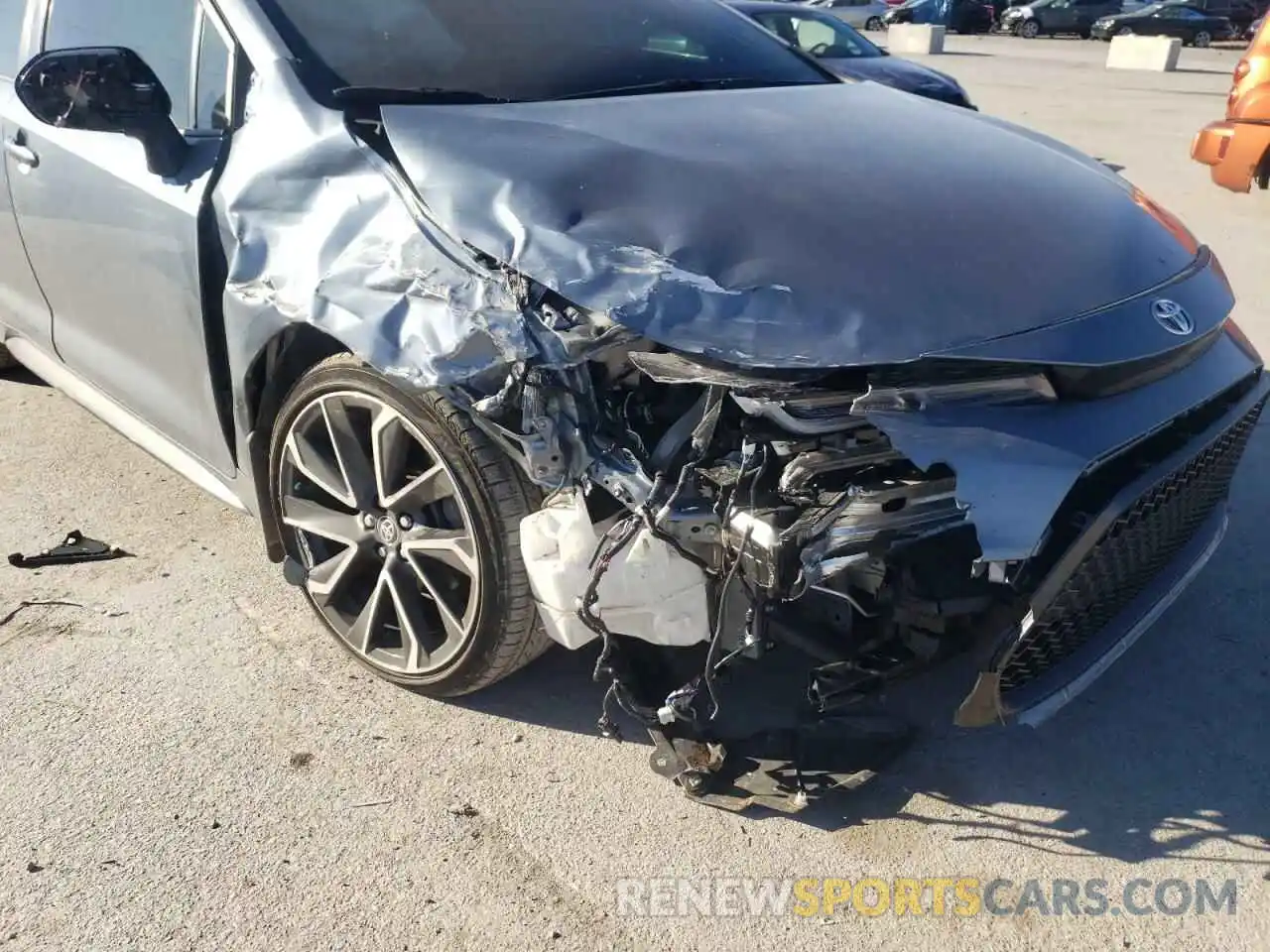 9 Photograph of a damaged car JTDP4RCE7LJ034899 TOYOTA COROLLA 2020