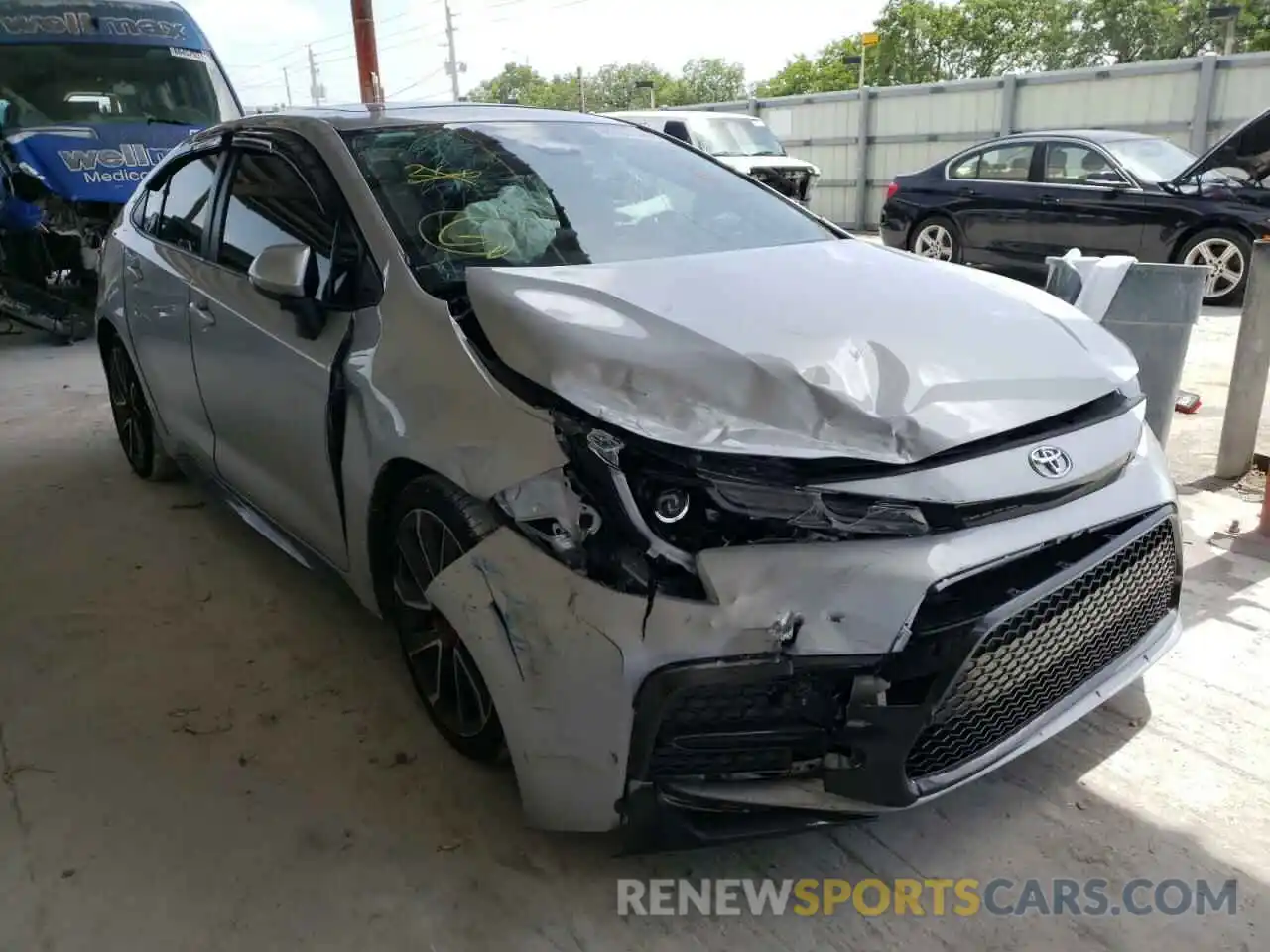 1 Photograph of a damaged car JTDP4RCE7LJ052075 TOYOTA COROLLA 2020