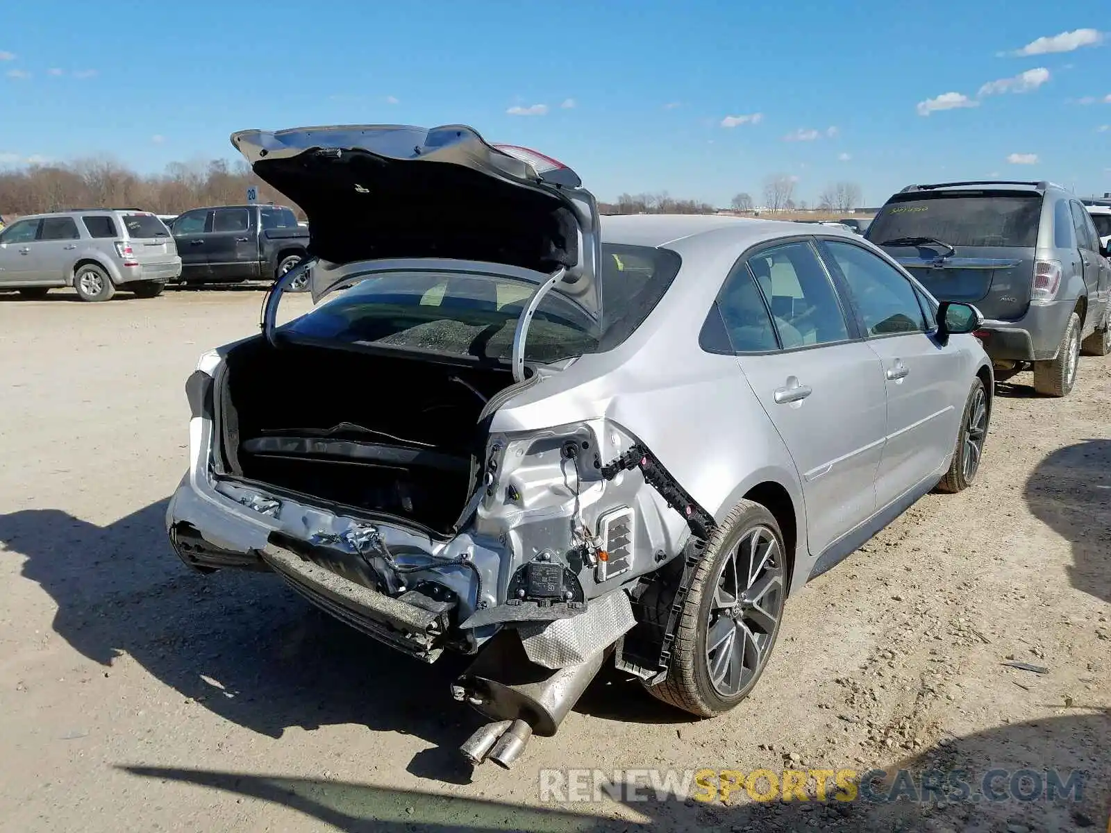 4 Photograph of a damaged car JTDP4RCE8LJ001250 TOYOTA COROLLA 2020