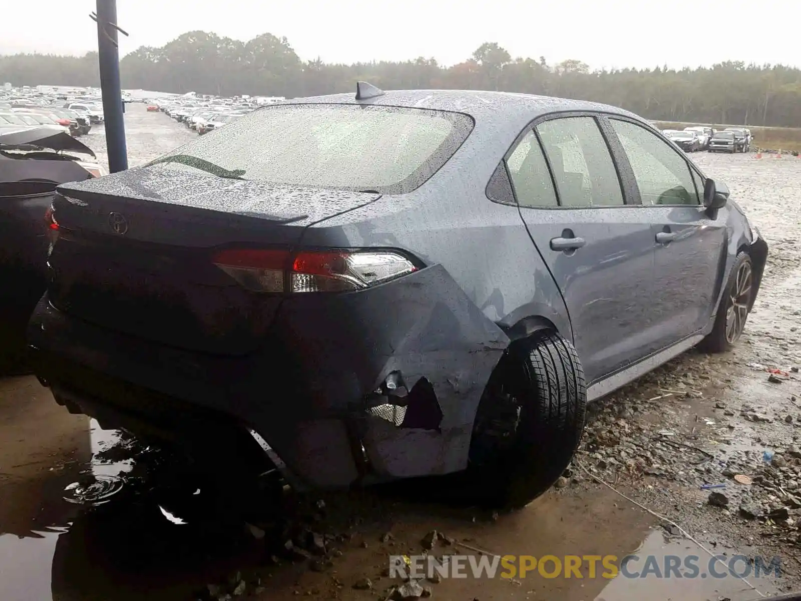 4 Photograph of a damaged car JTDP4RCE8LJ004570 TOYOTA COROLLA 2020